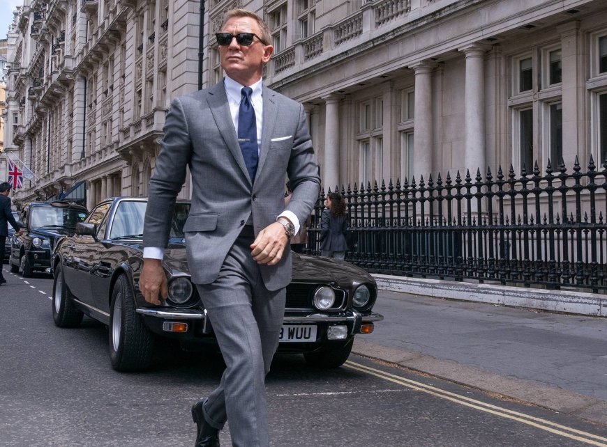 Daniel Craig known s James Bond