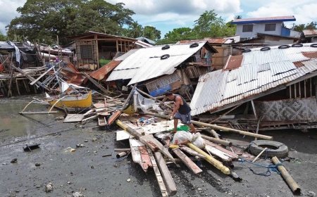 Magnitude 7.5 Earthquake Strikes Southern Philippines, Triggering Tsunami Warning