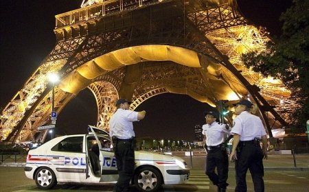 Fatal Assault Near Eiffel Tower: Tourist Killed, 2 Injured; Suspect in Custody