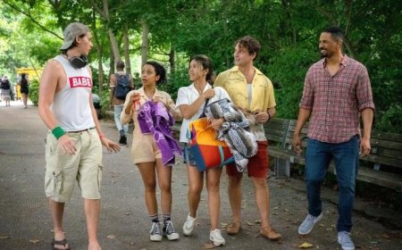 Damon Wayans Jr. Calls for Realistic Portrayal of Sex Scenes in Rom-Coms