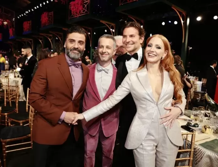 Bradley Cooper & Jessica Chastain Share Surprise Parenting Connection at SAG Awards